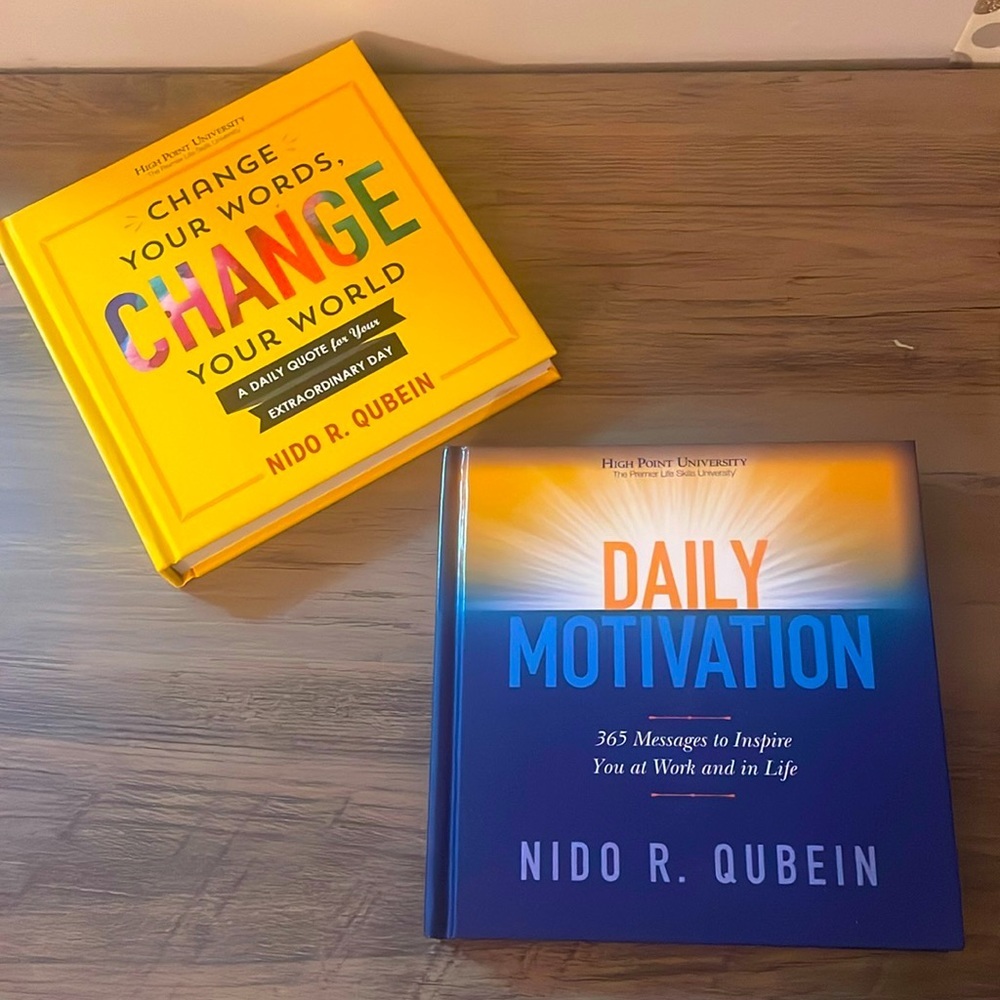 Set of 2 Motivational Books